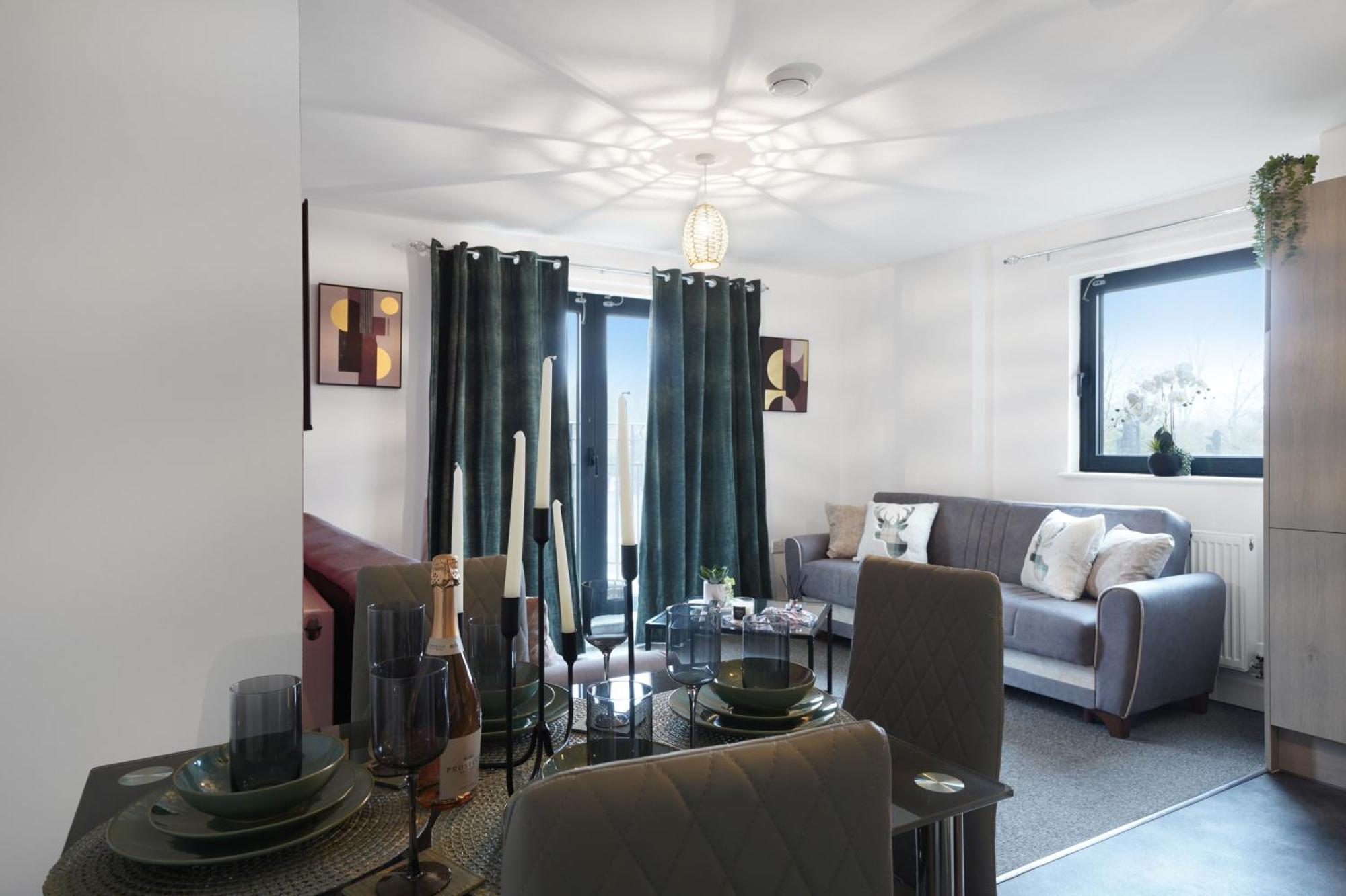 Modern Apartments With Free Parking Near Heathrow Colnbrook Exterior foto