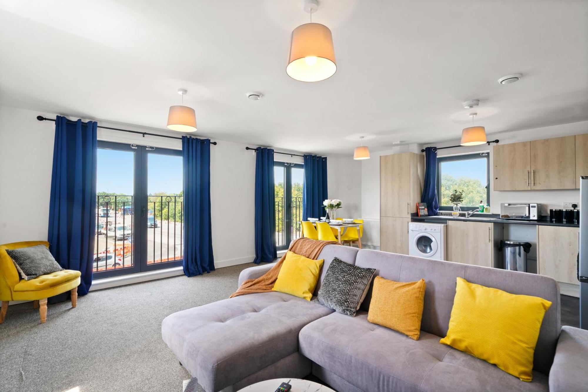 Modern Apartments With Free Parking Near Heathrow Colnbrook Exterior foto