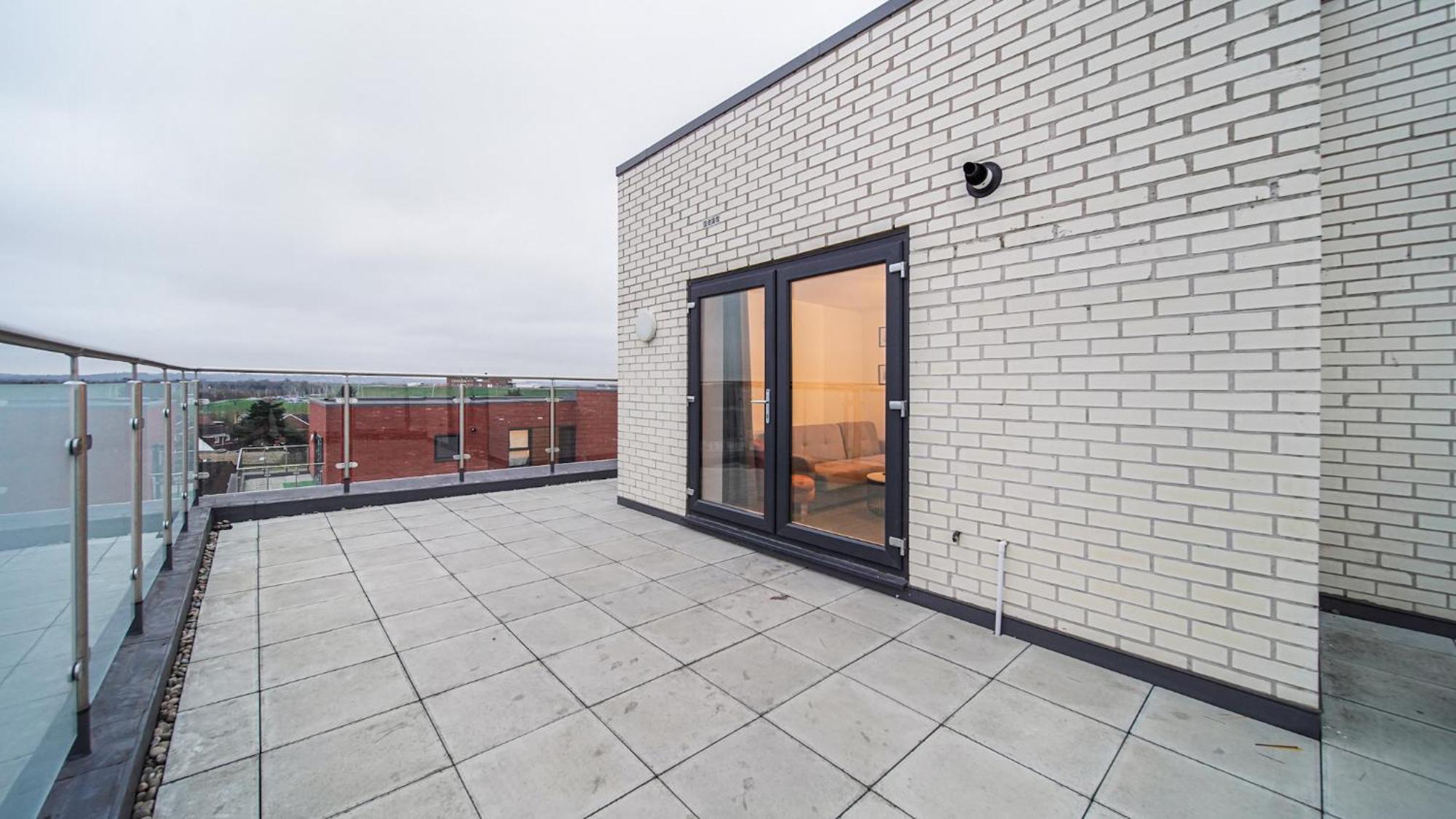 Modern Apartments With Free Parking Near Heathrow Colnbrook Exterior foto